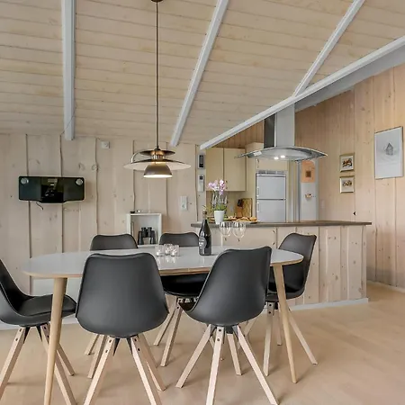 Three-bedroom In Nordborg Kommune