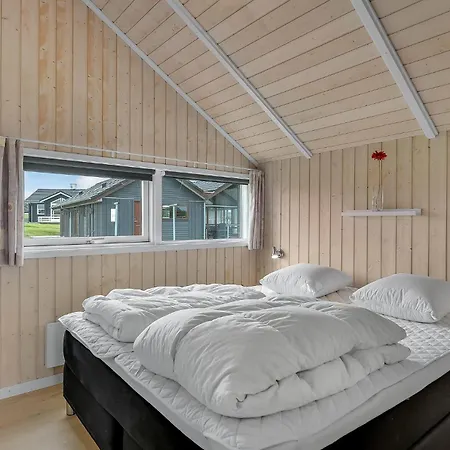 בית נופש Three-bedroom In